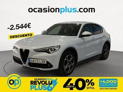 Usado Alfa Romeo Stelvio Sprint 190 CV (139 kW) 2022 Blanco SUV