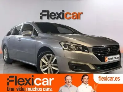 Usado Peugeot 508 SW Active 120 CV (88 kW) 2017 Gris Familiar