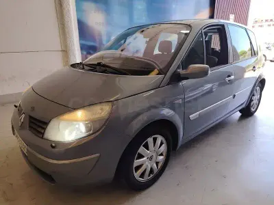 Usado Renault Scénic II Privilege 150 CV (110 kW) 2006 Azul Monovolumen