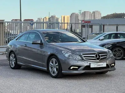 Käytetty Mercedes E250 Elegance 204 HP (150 kW) 2011 Harmaa Coupe - kaksiovinen