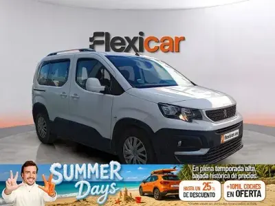 Usado Peugeot Rifter Access 75 CV (55 kW) 2019 Blanco Monovolumen