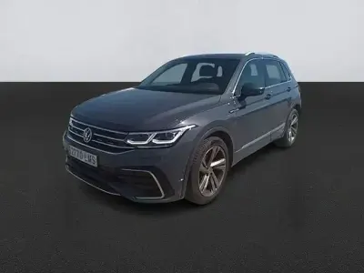 Usado VW Tiguan R-line 150 CV (110 kW) 2021 Gris SUV