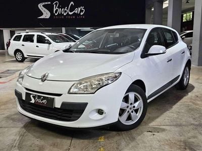 Usado Renault Mégane III Business 106 CV (77 kW) 2009 Blanco Utilitario