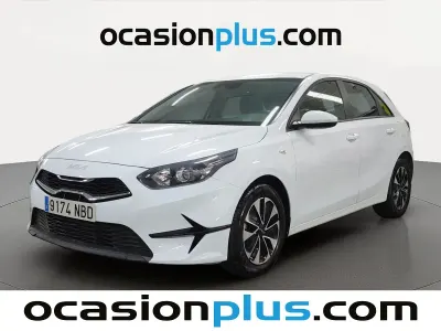 Usado Kia Ceed 101 CV (74 kW) 2025 Blanco Utilitario