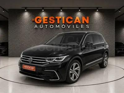 Usado VW Tiguan R-line 245 CV (180 kW) 2022 Negro SUV