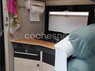 Blanco Usado 2021 Ford Tourneo Custom Titanium Van | 58.900 €