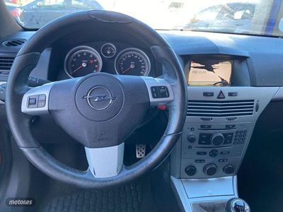 Opel Astra GTC