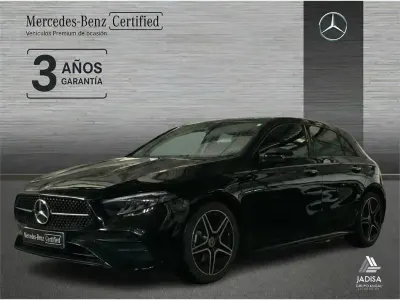 Usado Mercedes A180 AMG line 136 HP (100 kW) 2025 Preto Sedan
