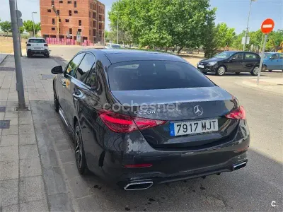 Usado Mercedes C220 200 CV (147 kW) 2023 Negro Berlina
