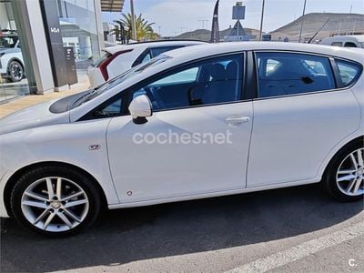 Usado Seat Leon Copa 105 CV (77 kW) 2011 Blanco Utilitario