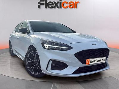 Usado Ford Focus ST-Line 125 CV (91 kW) 2018 Blanco Utilitario