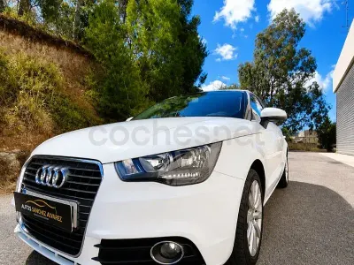 Usado Audi A1 Sportback Attraction 86 CV (63 kW) 2013 Blanco Utilitario