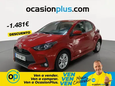 Begagnad Toyota Yaris Edition 125 HK (91 kW) 2023 Röd Halvkombi