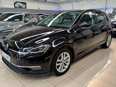 Usado VW Golf VII Advance 115 CV (84 kW) 2019 Negro Berlina