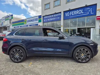 Usado Porsche Cayenne Platinum Edition 245 CV (180 kW) 2013 Azul SUV