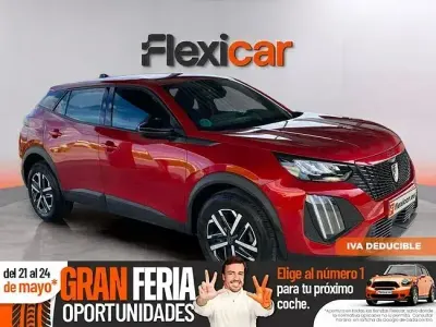 Usado Peugeot 2008 Active 100 CV (73 kW) 2023 Rojo SUV