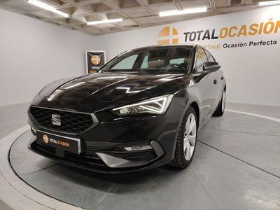 Usado Seat Leon FR 150 CV (110 kW) 2022 Negro Berlina