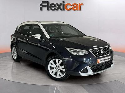 Usado Seat Arona Xperience 110 CV (80 kW) 2022 Azul SUV