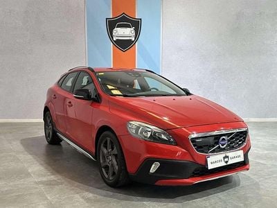 Usado Volvo V40 Momentum 150 CV (110 kW) 2013 Rojo SUV