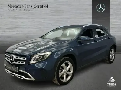 Usado Mercedes GLA200 Urban 136 CV (100 kW) 2019 Azul SUV