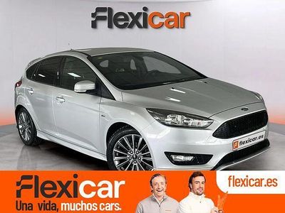 Usado Ford Focus ST-Line 120 CV (88 kW) 2018 Gris