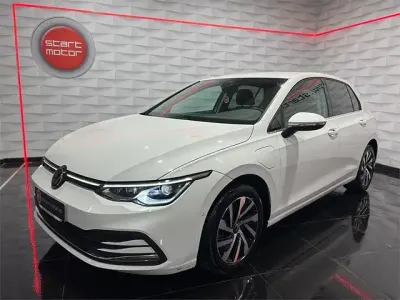Usado VW Golf VIII 204 CV (150 kW) 2022 Blanco Berlina