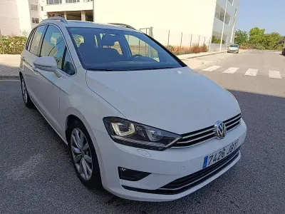 Usado VW Golf Sportsvan Sportline 150 CV (110 kW) 2016 Blanco Monovolumen