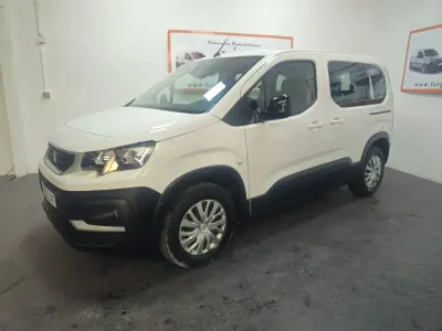 Usado Peugeot Rifter Business-Line 100 CV (73 kW) 2022 Blanco Monovolumen
