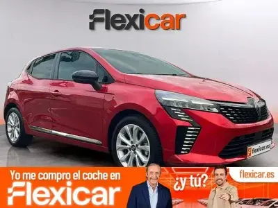Usado Renault Clio Evolution 100 CV (73 kW) 2025 Rojo Utilitario