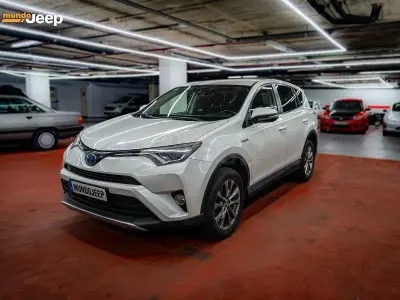 Occasion Toyota RAV4 Hybrid Advance 197 ch (144 kW) 2018 Bleue SUV