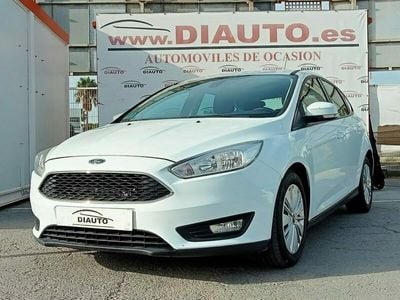 Blanco Usado 2016 Ford Focus Trend+ Berlina | 12.900 €