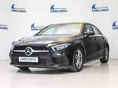 Usado Mercedes A200 163 CV (119 kW) 2019 Negro Berlina