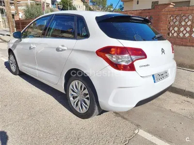 Usado Citroën C4 Seduction 120 CV (88 kW) 2011 Blanco Berlina