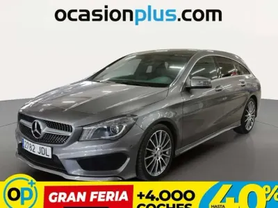 Usado Mercedes CLA200 Shooting Brake Urban 136 CV (100 kW) 2015 Gris Familiar