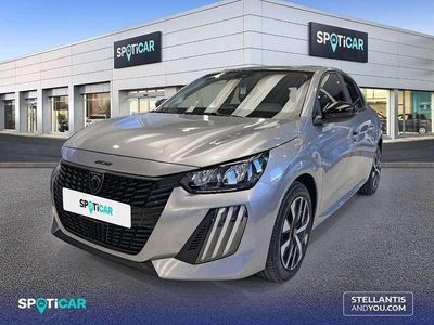 Usado Peugeot 208 Active 102 CV (75 kW) 2024 Gris Utilitario
