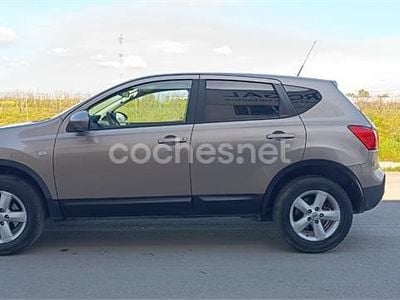 Usado Nissan Qashqai Tekna 106 CV (77 kW) 2007 Beige SUV
