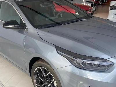 Nuevo Kia Ceed Style 101 CV (74 kW) 2025 Lunar silver Utilitario