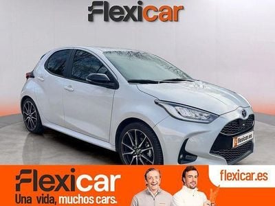 Blanco Usado 2022 Toyota Yaris Hybrid Sport | 21.990 € (Un poco caro)