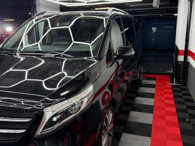 Usado Mercedes V300 Avantgarde 239 CV (175 kW) 2022 Negro Monovolumen