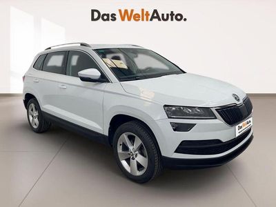 Usado Skoda Karoq 115 CV (84 kW) 2019 Blanco luna (metalizado) SUV