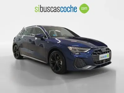 Käytetty Audi A3 150 HP (110 kW) 2025 Sininen