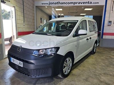 Usado VW Caddy Beach 102 CV (75 kW) 2021 Blanco Monovolumen