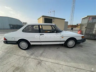 Usado Saab 900 118 CV (86 kW) 1988 Blanco Berlina