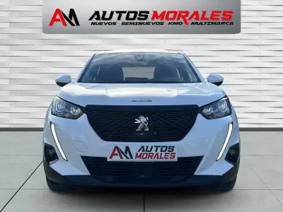 Usado Peugeot 2008 Active 101 CV (74 kW) 2020 Blanco SUV