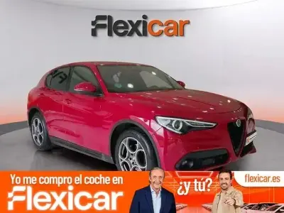 Usado Alfa Romeo Stelvio Sprint 160 CV (117 kW) 2022 Rojo SUV