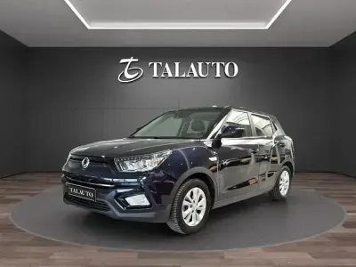 Usado SsangYong Tivoli Limited 128 CV (94 kW) 2019 Azul SUV