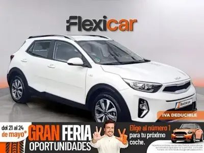 Occasion Kia Stonic 84 PK (61 kW) 2023 Wit SUV