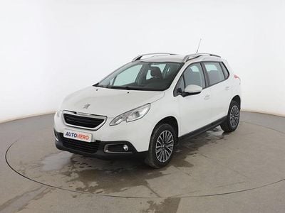 Usado Peugeot 2008 Active 82 CV (60 kW) 2015 Blanco SUV
