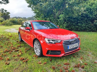 Rojo Usado 2019 Audi A4 Advanced Plus Berlina | 22.900 €