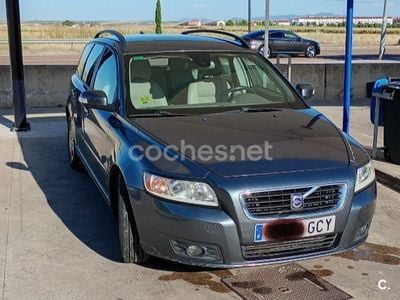 Volvo V50